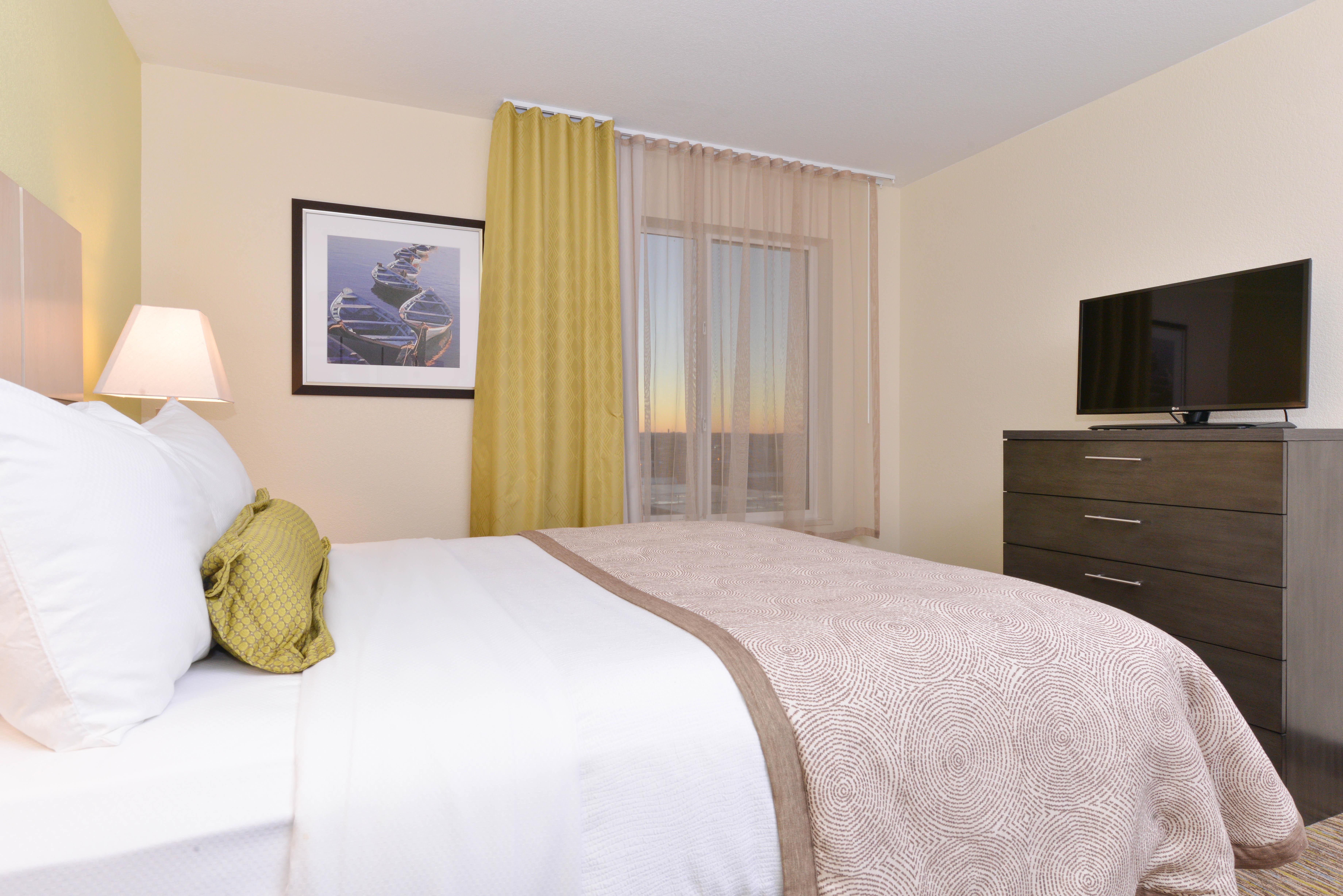 Candlewood By Ihg 3*